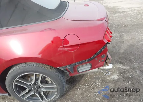 2018 Ford Mustang Ecoboost z USA, uszkodzony, nr VIN 1FATP8UH3J5173948